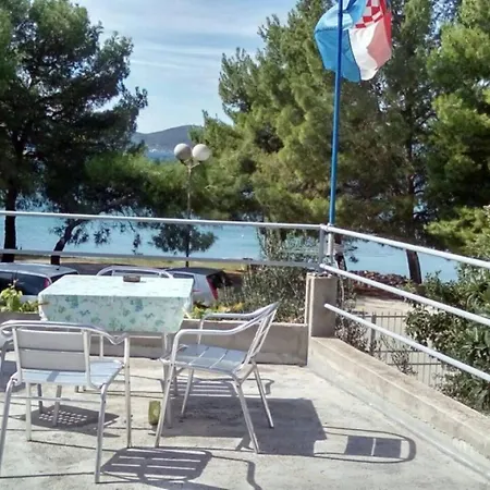 公寓 Kalma 扎达尔