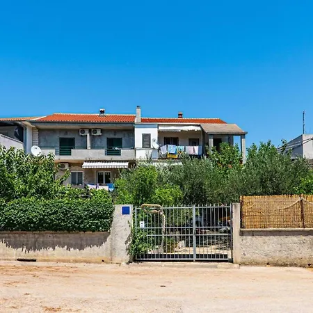 Kalma Apartment *