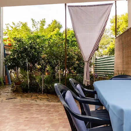 Kalma Apartment